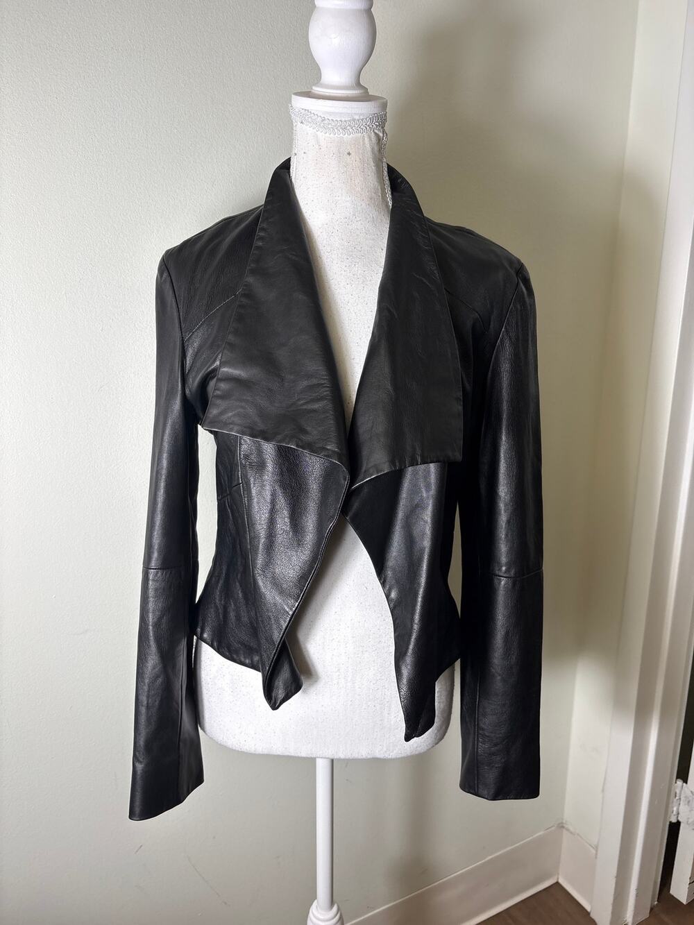 Hunter Bell Black Leather Open Front Jacket Sz M